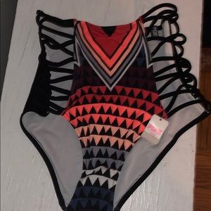 NWT PINK Aztec High Waist Bikini ✨ Size M